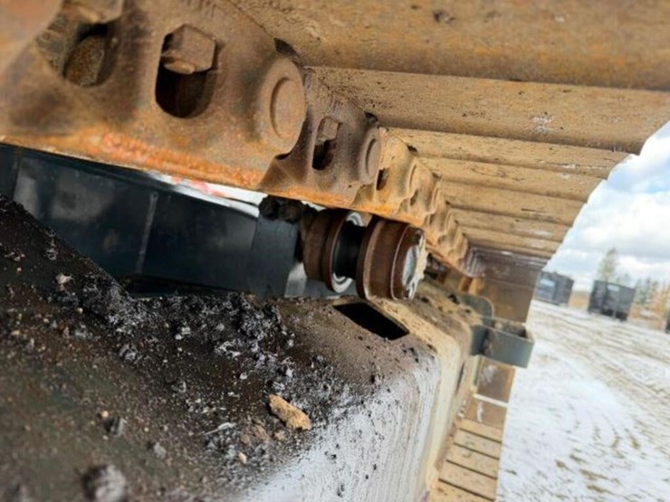 2023-hyundai-hx130a-lcr-image-53