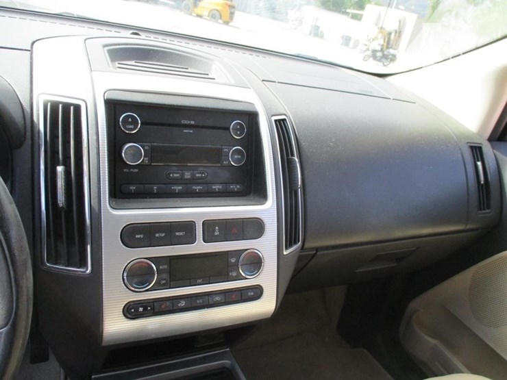 2010-ford-edge-sel-image-9