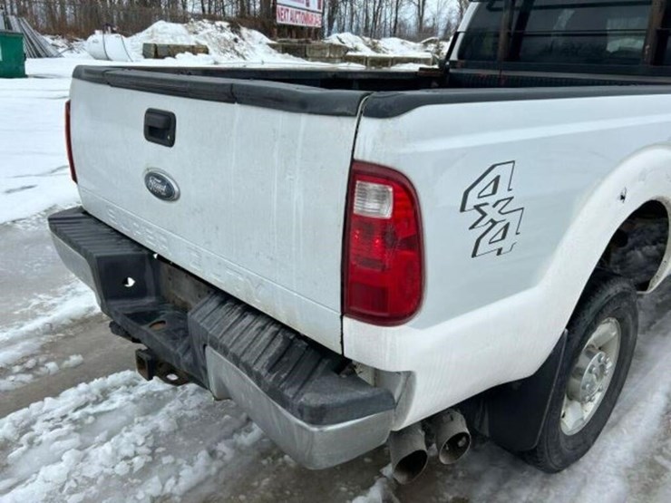 2011-ford-f350-image-51