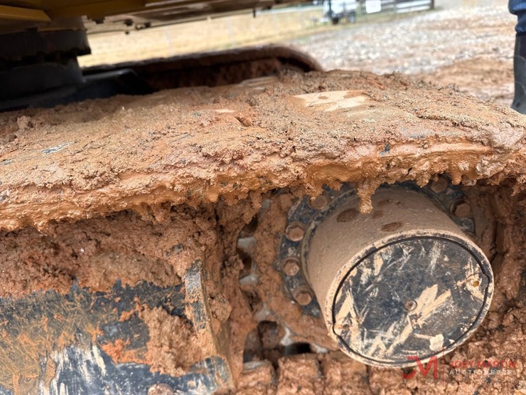 2022-caterpillar-306-cr-image-17