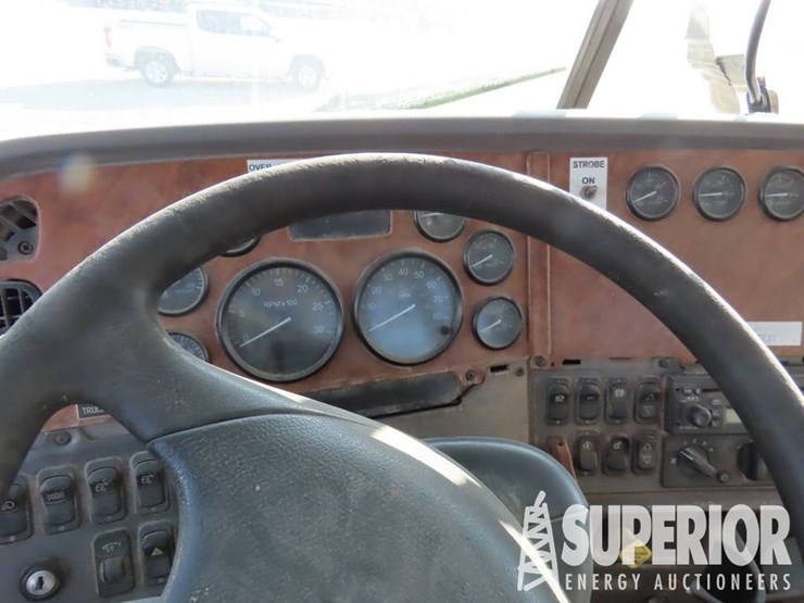 2007-peterbilt-357-image-10