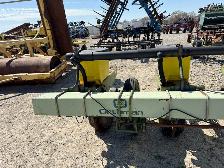 john-deere-12-image-35