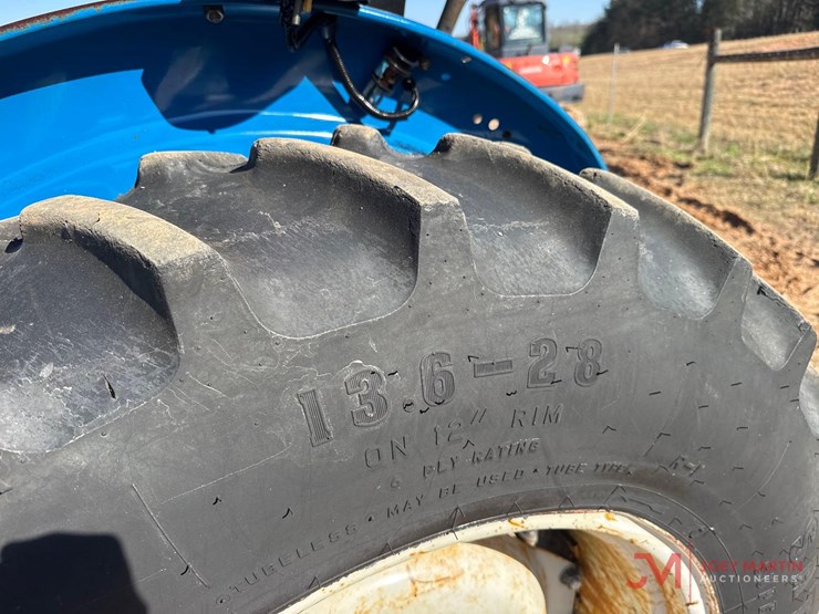 new-holland-3930-image-8