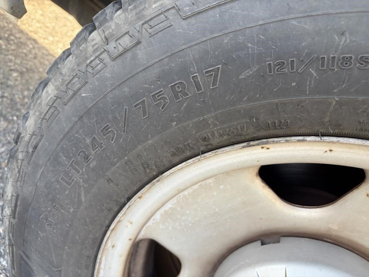 2006-ford-f250-image-33