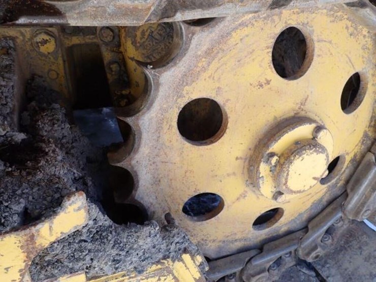 1998-komatsu-d21a-image-12