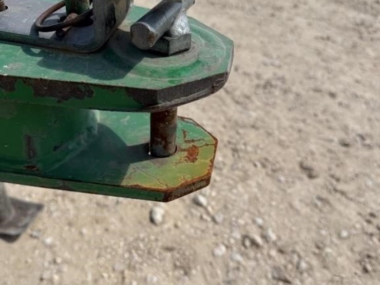 2013-john-deere-569-image-18