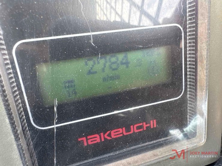 2019-takeuchi-tl8-image-20
