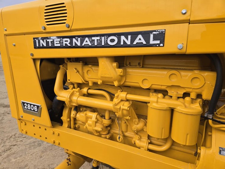 international-2806-image-4