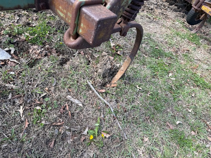 john-deere-17-image-11