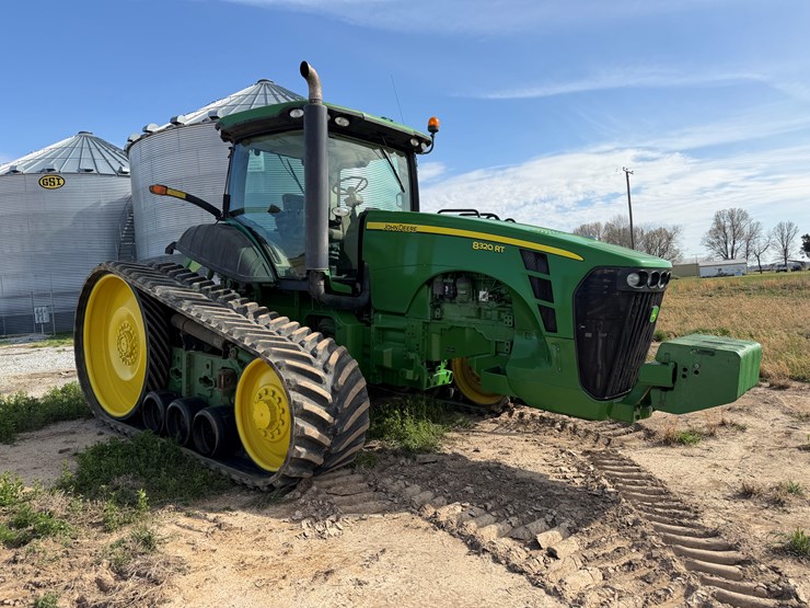 john-deere-8320rt-image-2