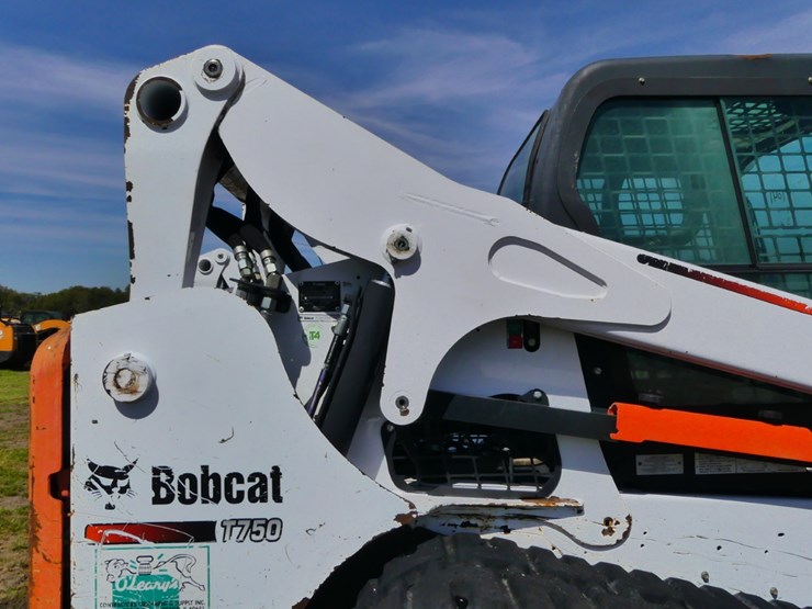 2015-bobcat-t750-image-8