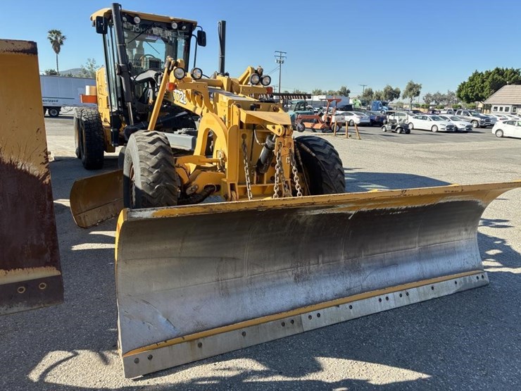 2008-deere-772d-image-2