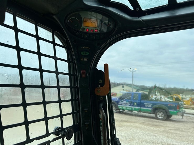 bobcat-s590-image-24