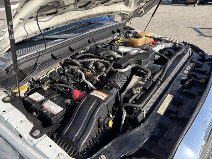 2011-ford-f550-xlt-image-7