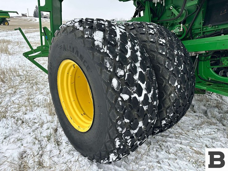 2011-john-deere-9870-sts-image-49