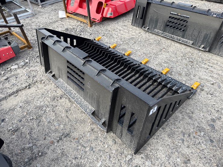 #2063-•-unused-giyi-rb66-skid-steer-rock-bucket-inv#-42035-image-3