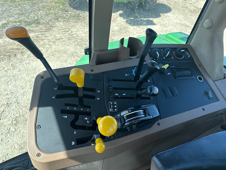 1998-john-deere-7410-image-10