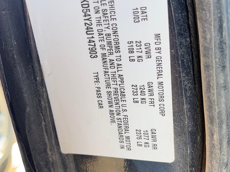 2004-cadillac-deville-sedan-image-26