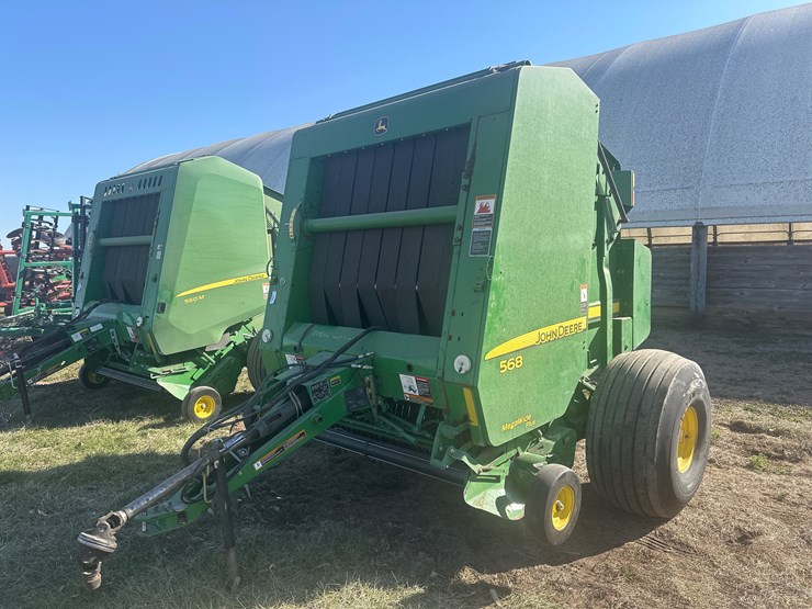 2010-john-deere-568-image-1