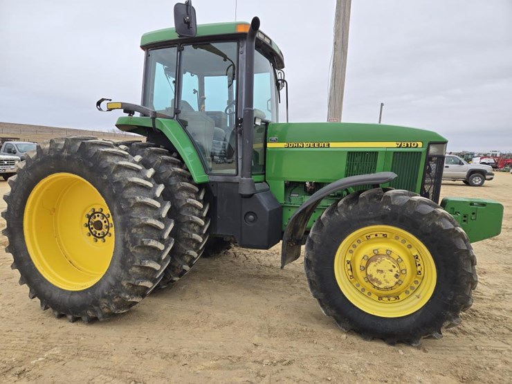 2001-john-deere-7810-image-8