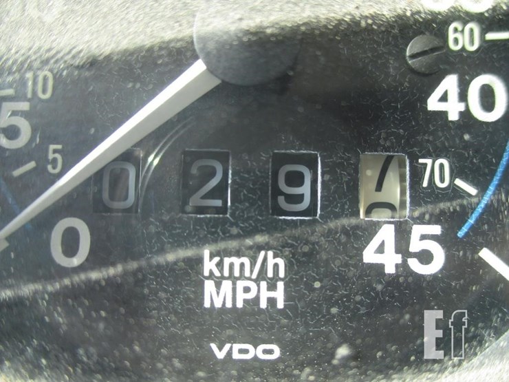 1992-caterpillar-c13-image-37