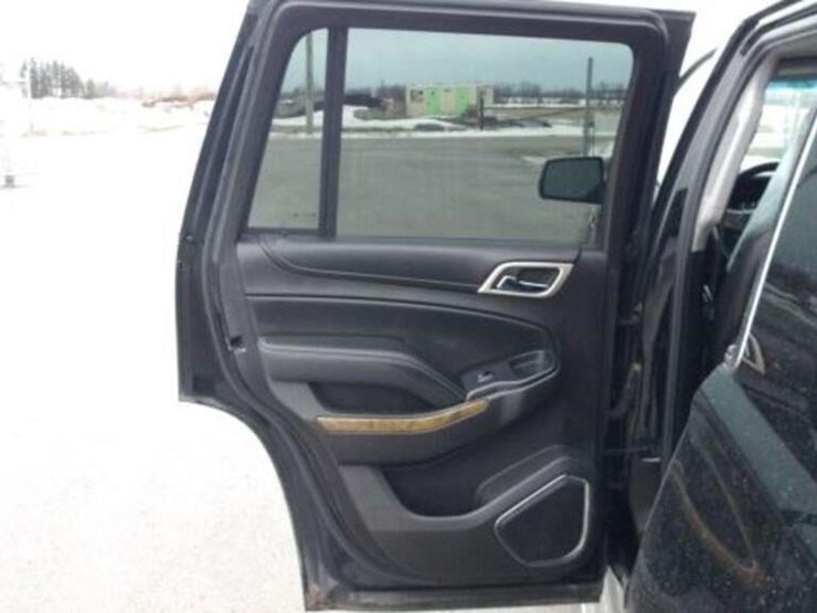 2016-gmc-yukon-denali-image-53