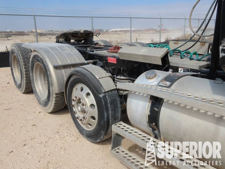 2014-western-star-4900-image-7