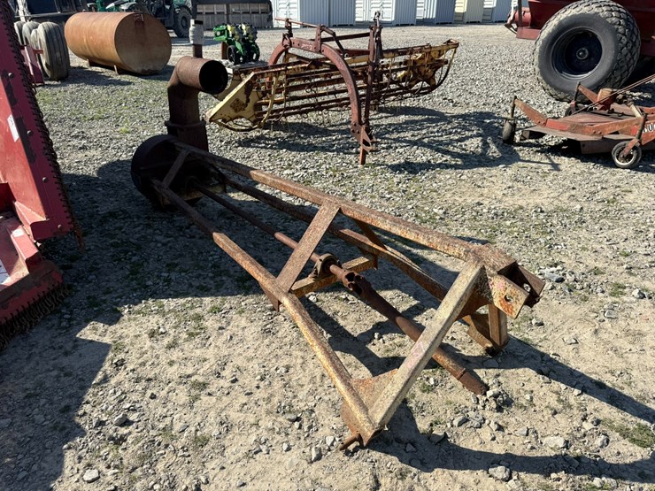 bush-hog-2215-image-23