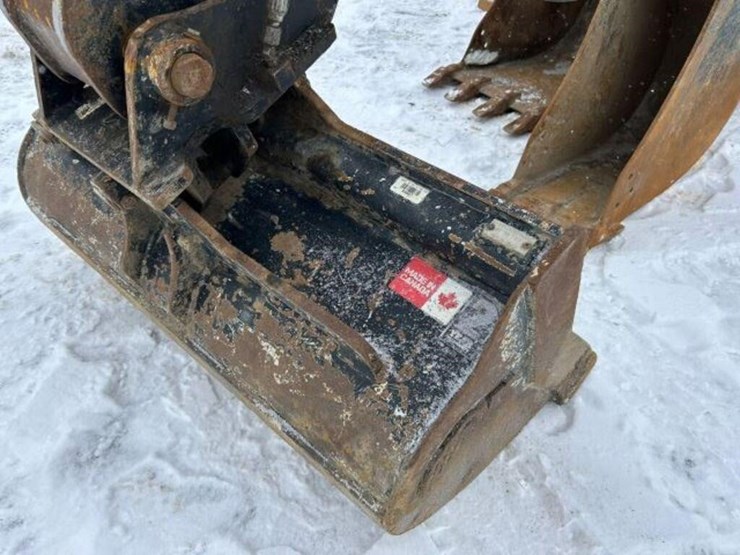 2016-caterpillar-305e-cr-image-47