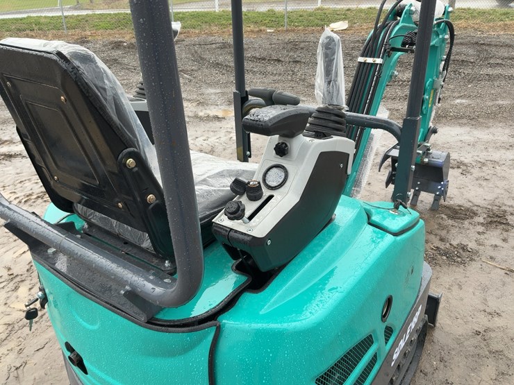#1222-•-unused-sdle18p-mini-excavator-image-9
