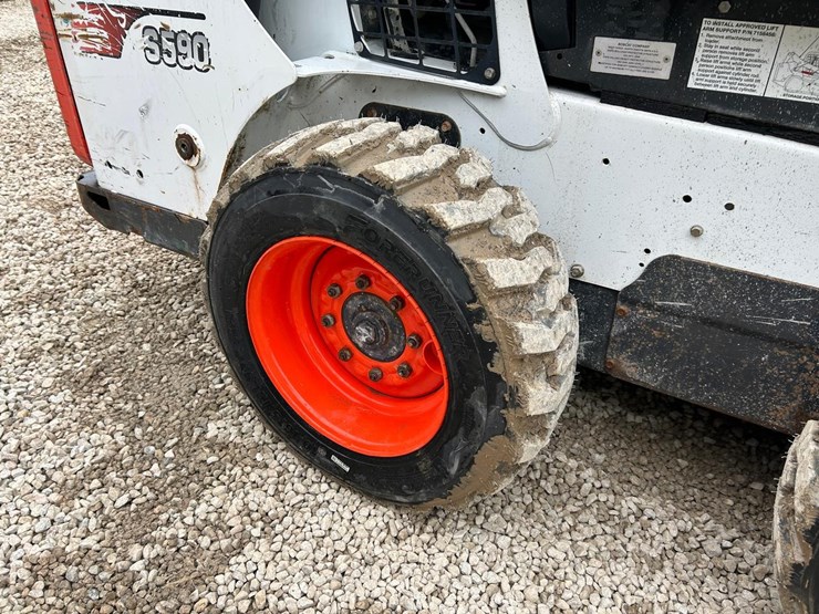 bobcat-s590-image-13