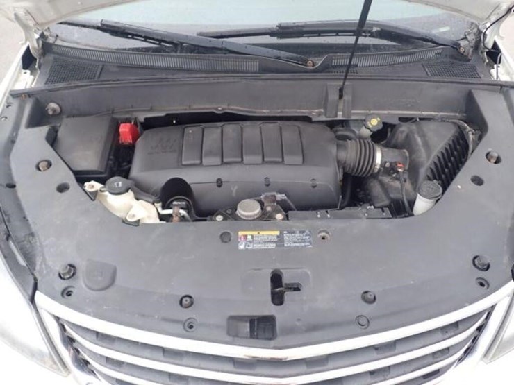 2015-chevrolet-traverse-image-96