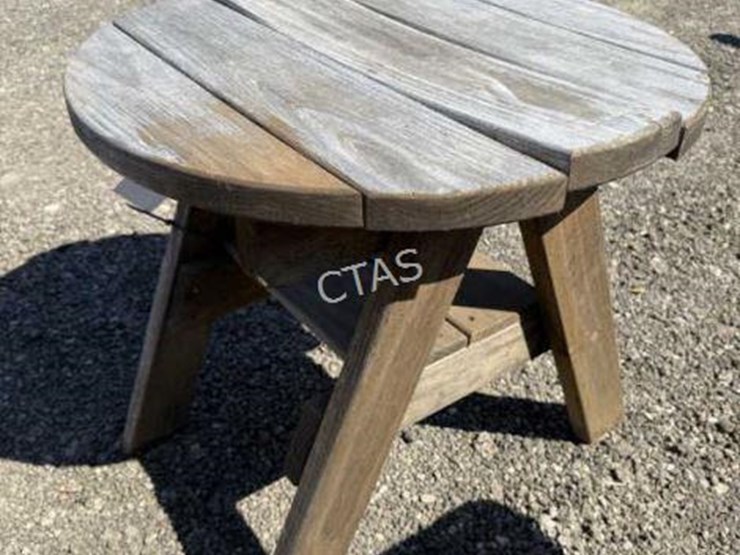 #151-•-wooden-circle-side-patio-table-image-2