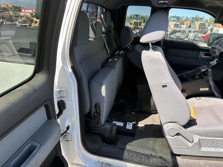 2011-ford-f150-image-10