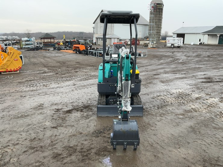 #1221-•-unused-sdle18p-mini-excavator-image-8