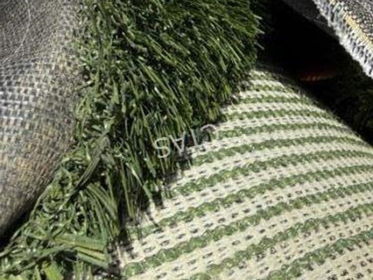 #260-•-34'-roll-of-turf---evergreen-image-2