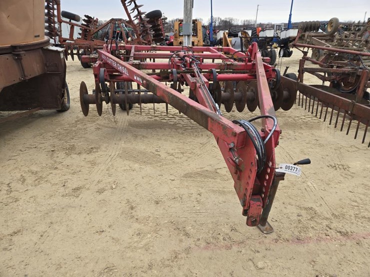 #377-•-wilrich-9-shank-disc-chisel-image-2