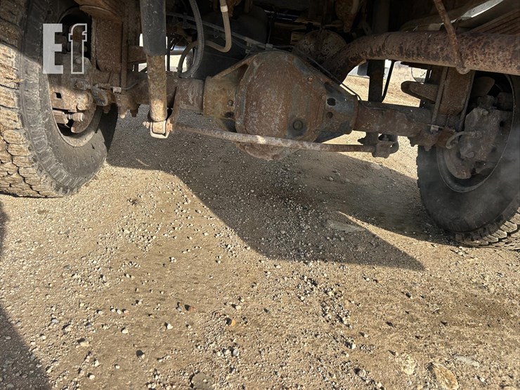 2001-dodge-ram-3500-image-36