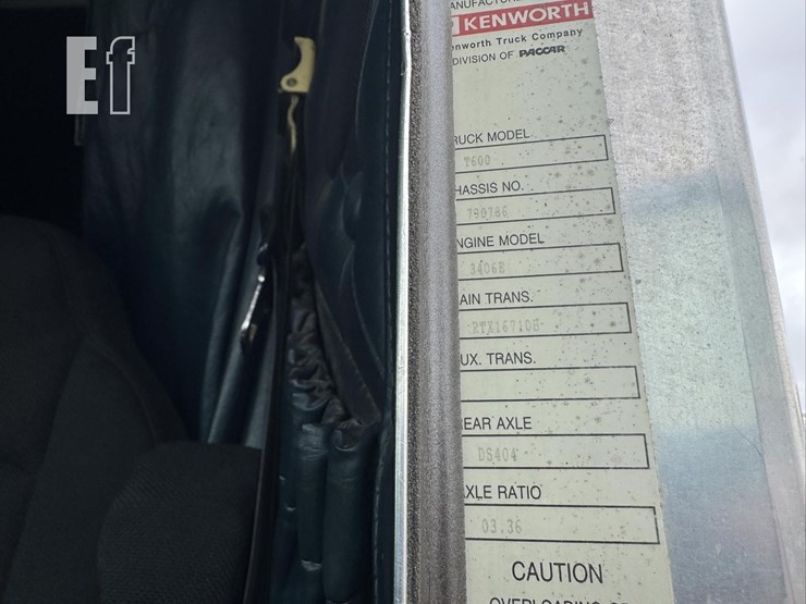 1998-kenworth-t600-image-42
