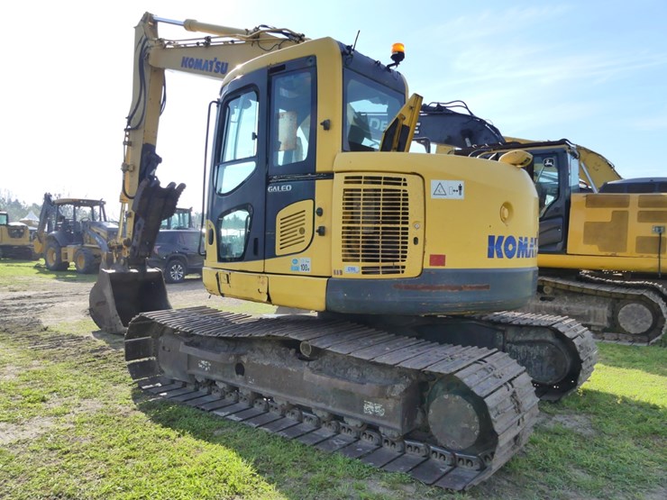komatsu-pc138us-image-4