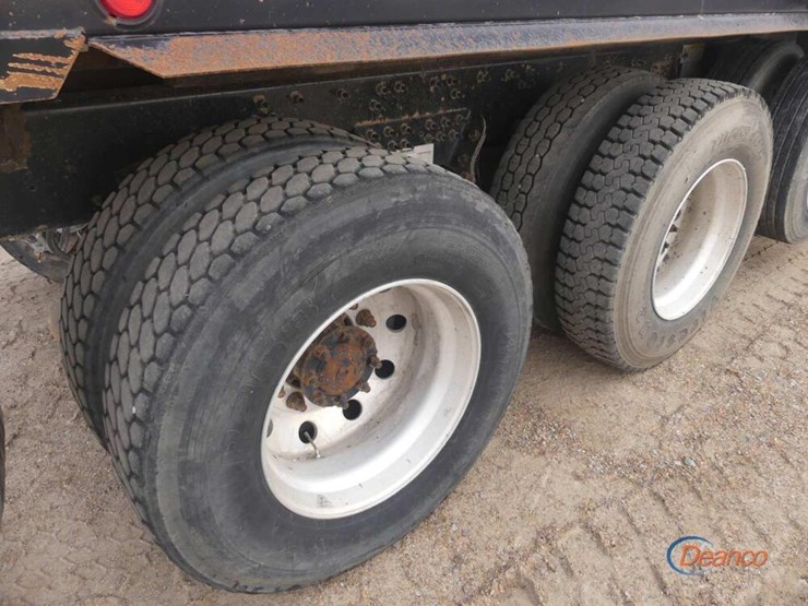 2019-international-hx615-image-8