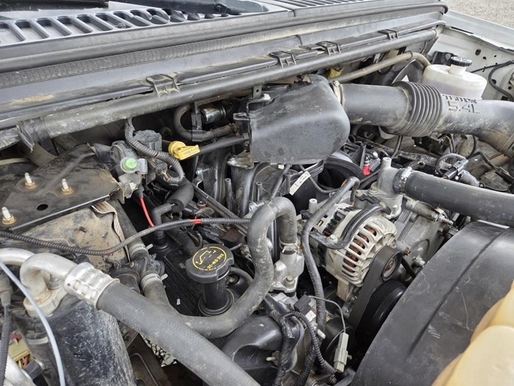 2003-ford-f350-image-37