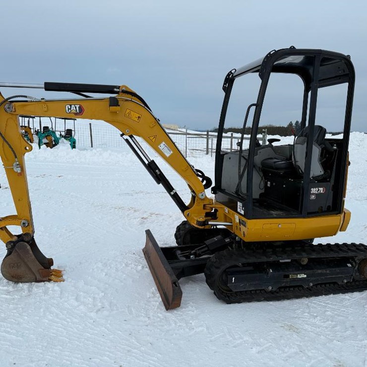 CATERPILLAR 302.7D CR