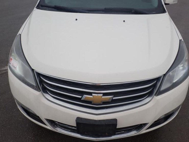 2015-chevrolet-traverse-image-68