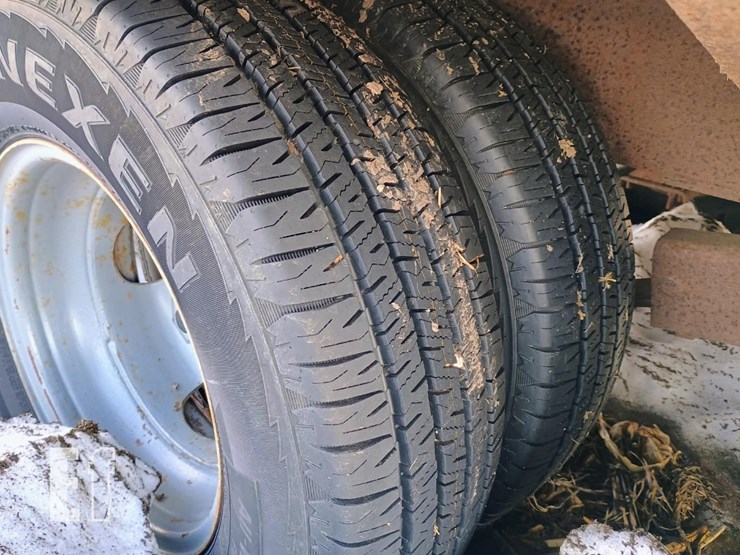 20ft-gooseneck-flatbed-image-7