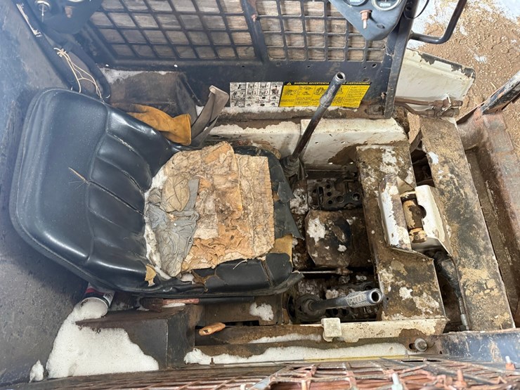 bobcat-743b-image-14