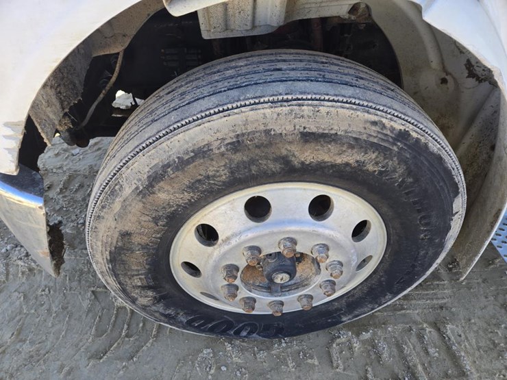 caterpillar-c7-image-4