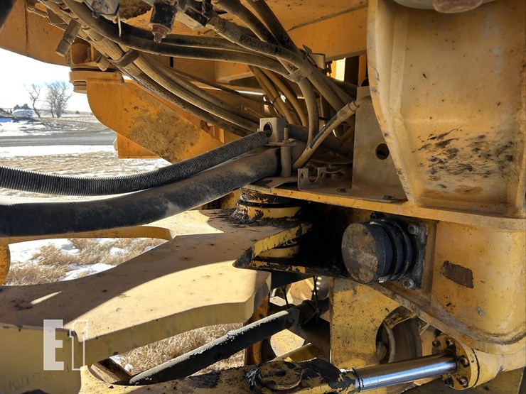 1997-volvo-l90c-image-31