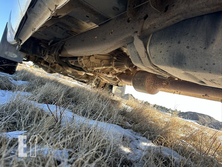 2004-ford-f250-image-23