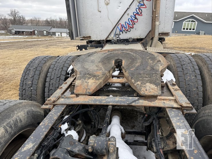 1998-kenworth-t600-image-8